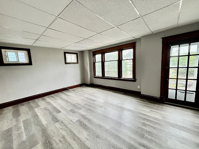 122 Lincoln Blvd — Photo 3