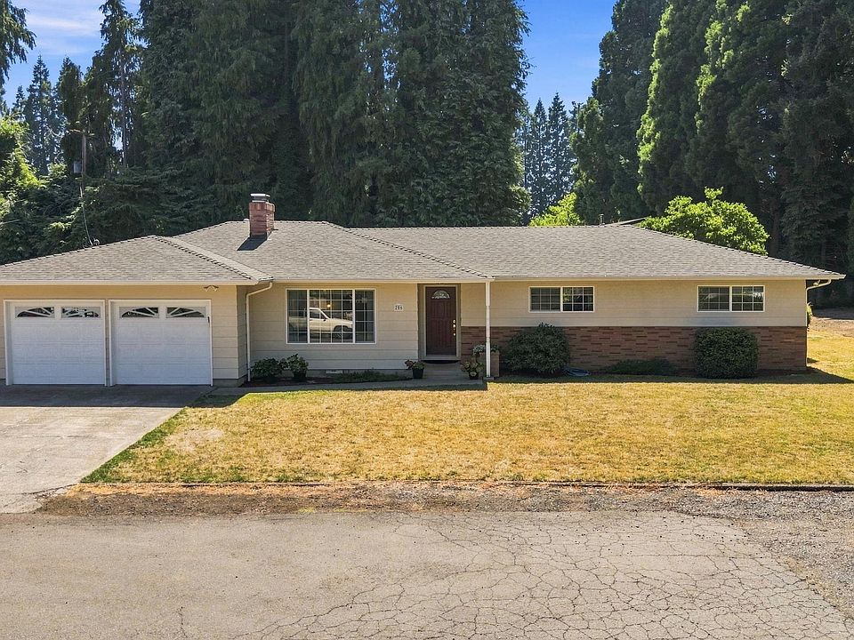 1st image of 206 NW Benton Pl