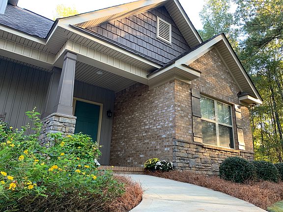 4th image of 3898 Lee Road 250