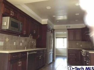 1460 Pegfair Estates Dr, Pasadena, CA 91103