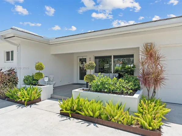 2812 NE 28th St, Fort Lauderdale, FL 33306