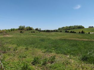 1067 Cora Wilborn Rd, Summer Shade, KY 42166