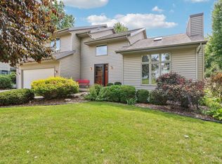 1767 Sapphire Way, Sun Prairie, WI 53590