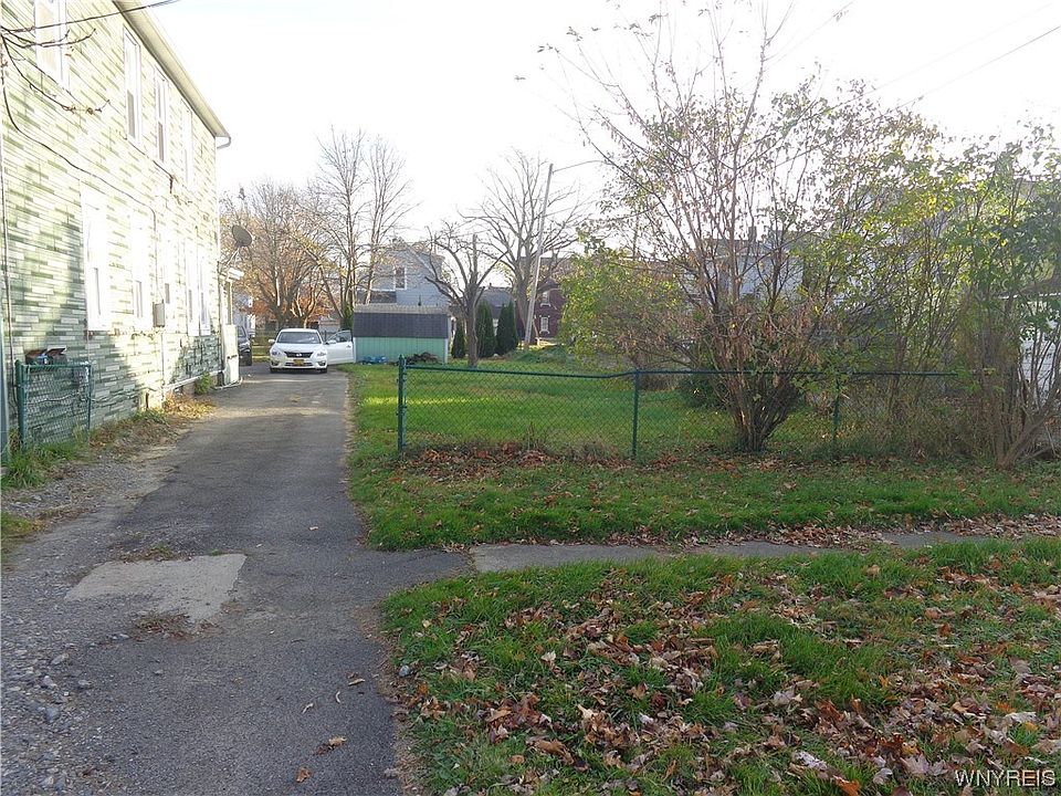 113 11th Ave North Tonawanda NY Zillow