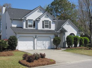 1907 Oak Tree Ln, Mount Pleasant, SC 29464