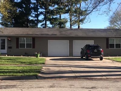 2406-2408 Roxbury Road, Janesville, WI, 53545