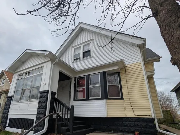 2538 North Hubbard STREET, Milwaukee, WI 53212