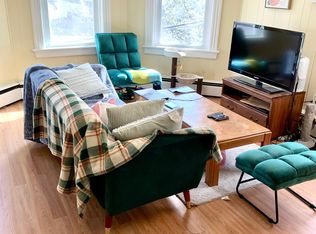 17 Cargill St #2A, Providence, RI 02903