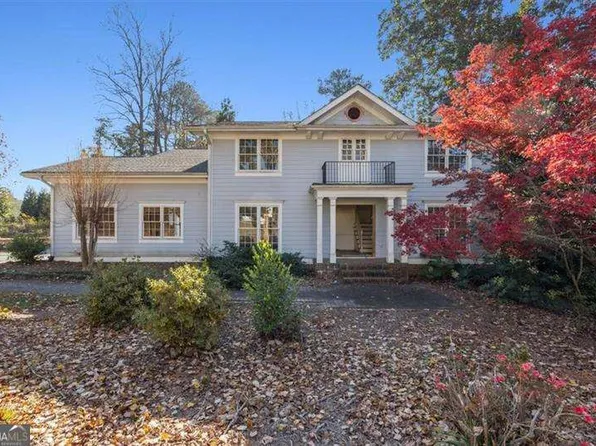 4402 Blackland Dr, Marietta, GA 30067