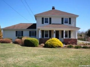 50 S Phillips Ave, Speonk, NY 11972