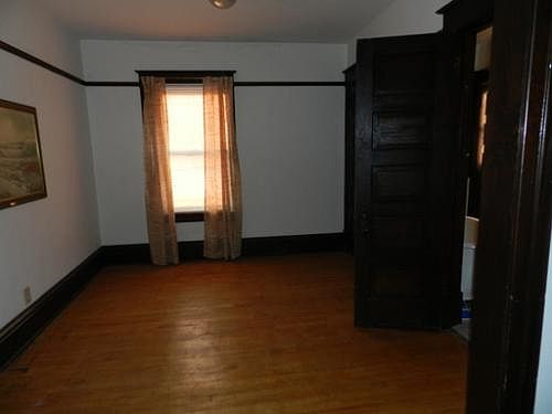 3rd image of 1622 Broadway #2