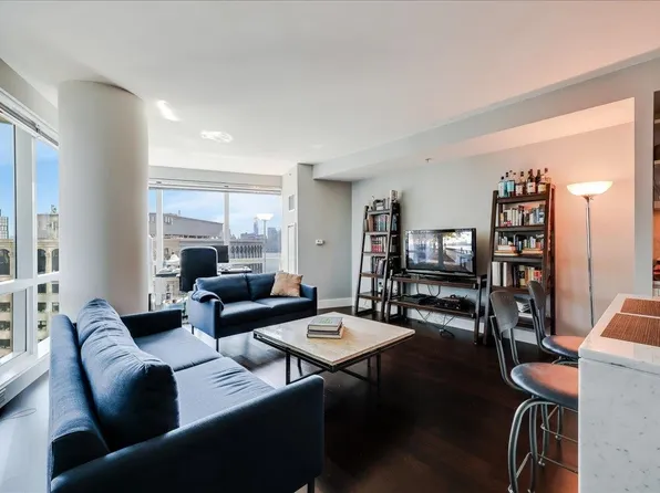 77 Hudson St APT 1604, Jersey City, NJ 07302