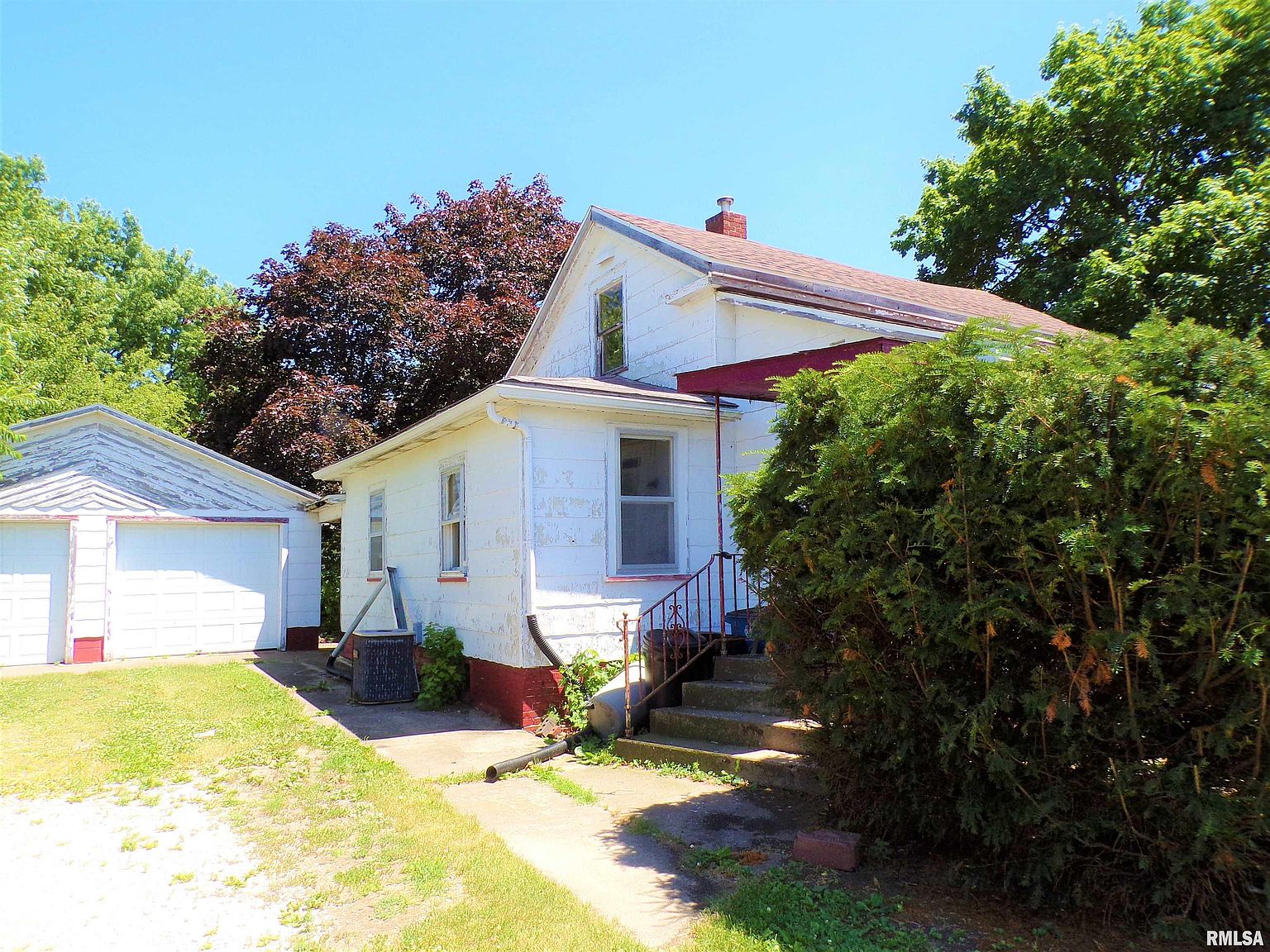 117 S Center Ave, Galva, IL 61434 Zillow