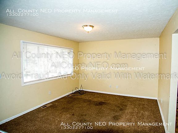 4th image of 1538 White Ave #A