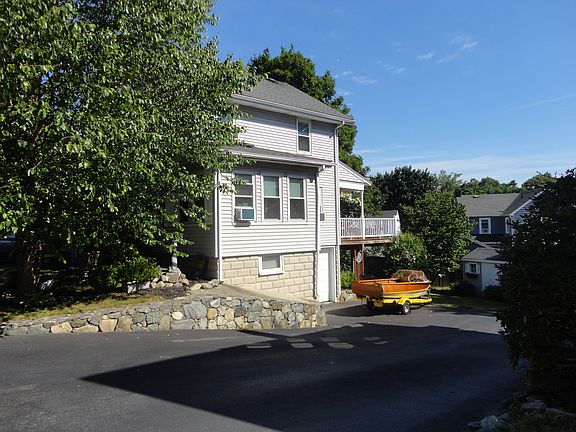 Driveway Right to Garage
