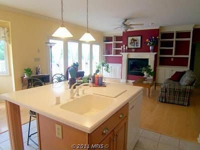 5th image of 485 Adams Ln