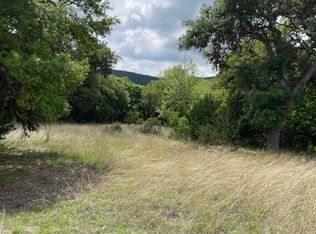 2250 Walter White Rd, Leakey, TX 78873