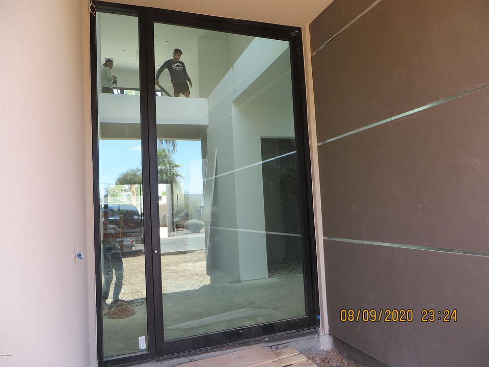 1st image of 6608 E 2nd St