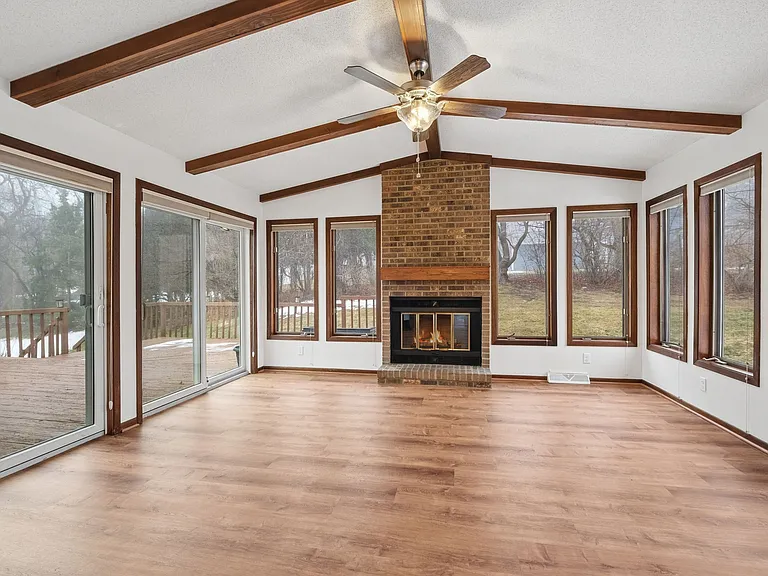 5826 Salisbury Ave — Photo 1