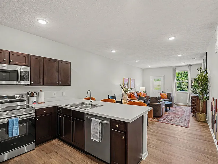 2496 Houston Rd — Photo 8