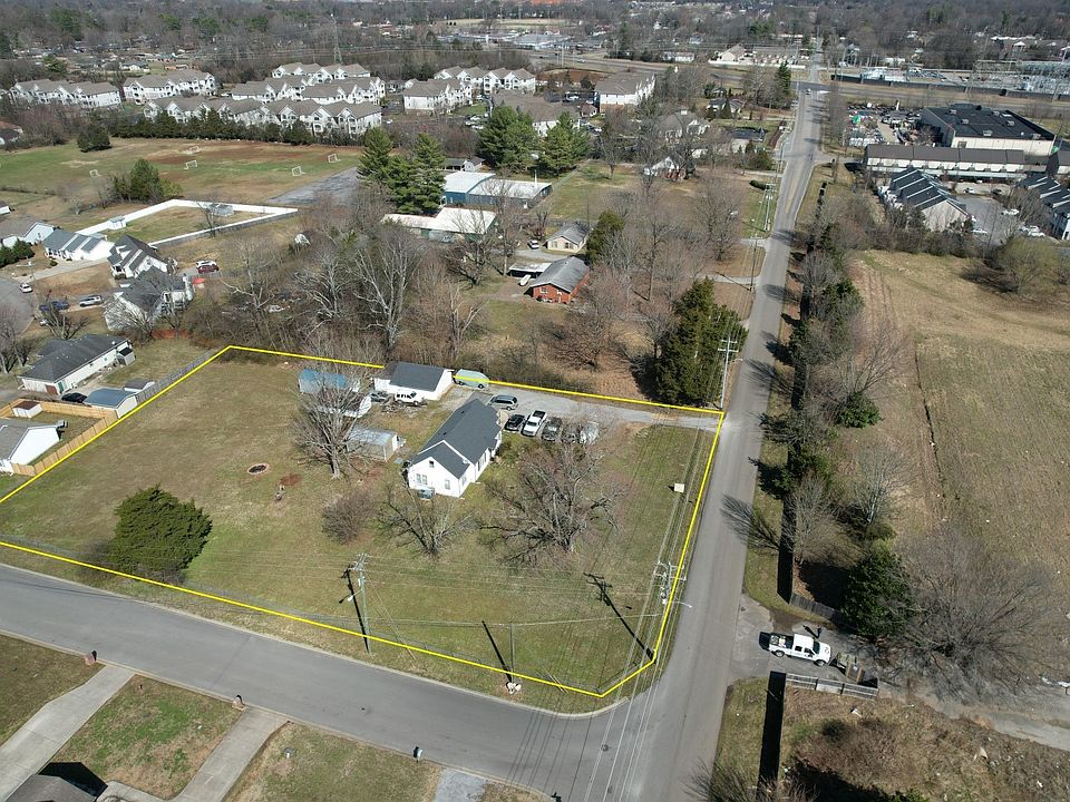 2nd image of 626 Dill Ln