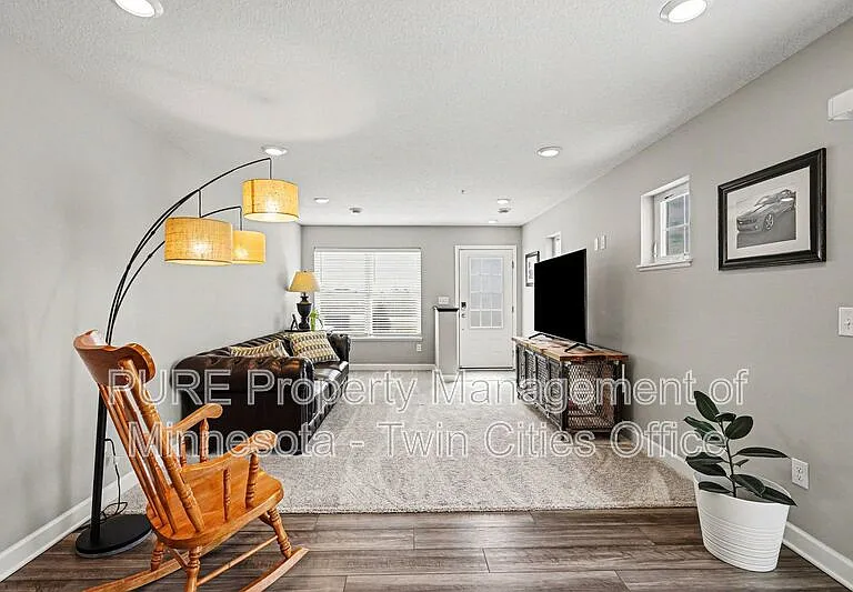 10502 Weston Way N — Photo 4