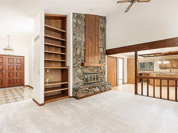 2nd image of 5625 Walter Hagen Dr