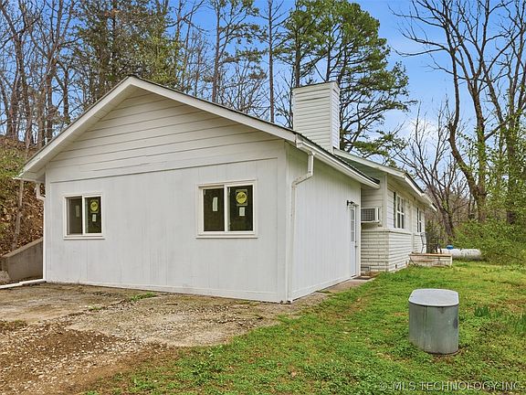 4th image of 45816 Country Rd #587