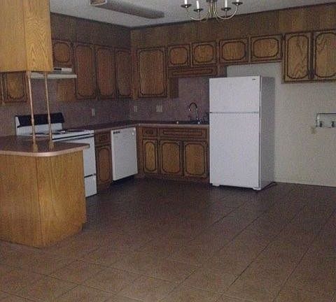 3rd image of 1307 N 28th St #A