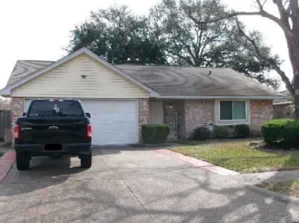 2217 W Clare St, Deer Park, TX 77536