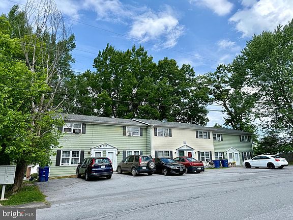 2nd image of 1206 Massanutten Ave