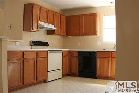 3rd image of 9527 Gillcross Way
