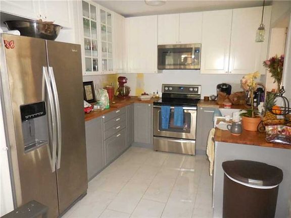 5th image of 140 Carlisle Dr