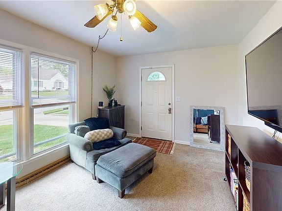 5th image of 2358 26th St