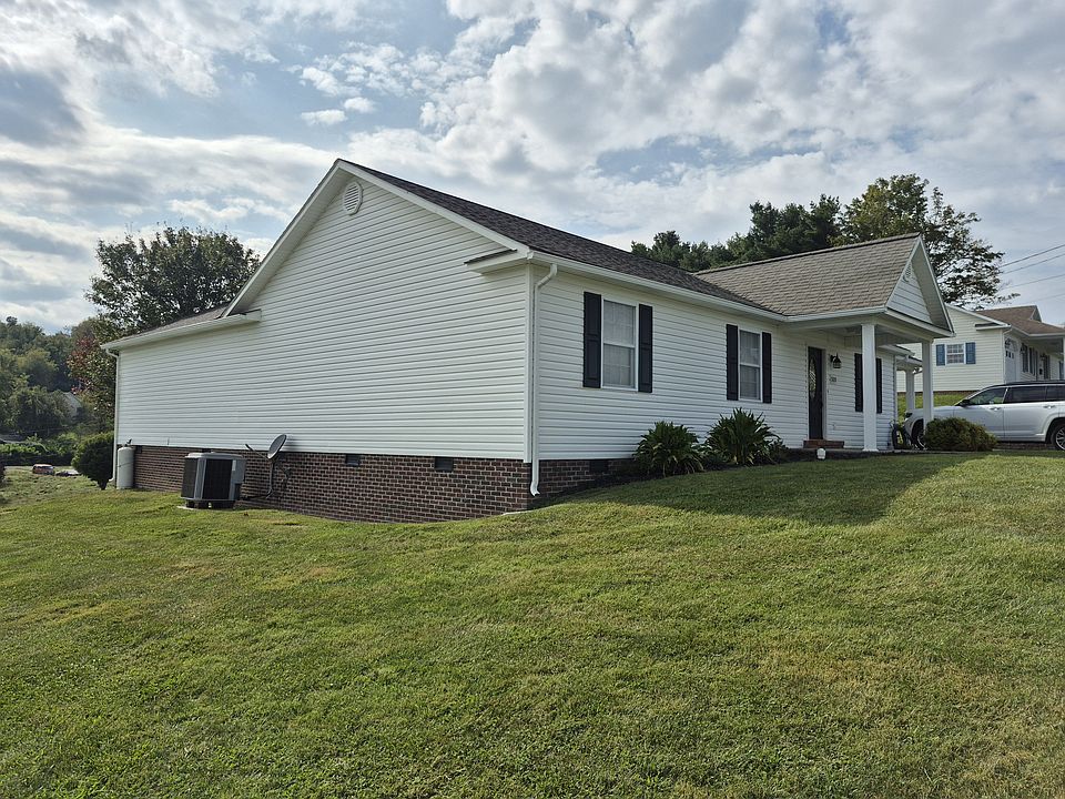 1st image of 521 Grannys Rd