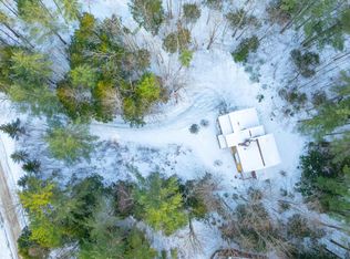 79 Clarina Nichols Lane, Hartford, VT 05059