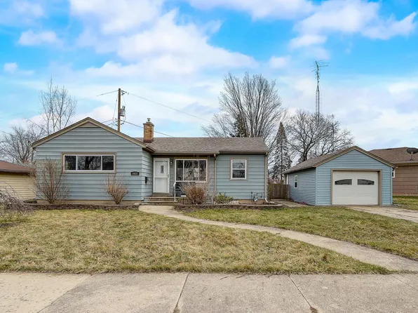4025 Grant ROAD, Kenosha, WI 53142