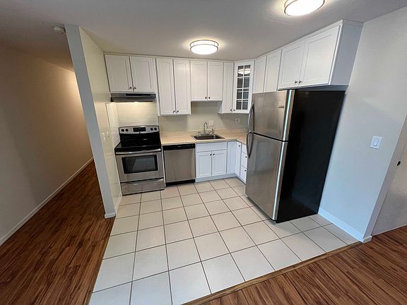 3rd image of 1730 Jackson St Floor 2