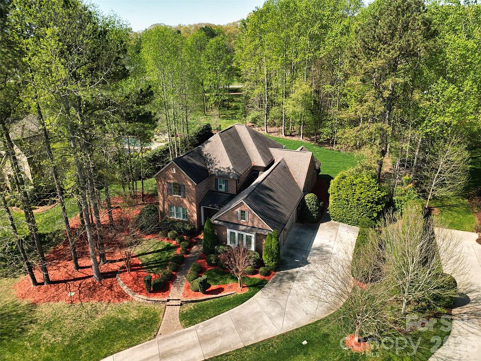 1st image of 13620 Castleford Dr