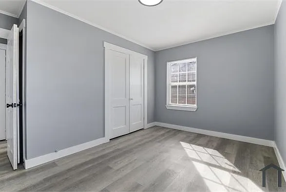 1717 N Harvard Ave — Photo 8