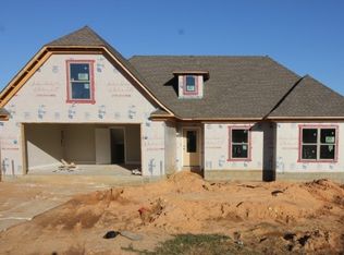 16 Weeping Willow Way, Humboldt, TN 38343