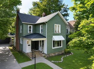 207 S Barry St, Greenville, MI 48838