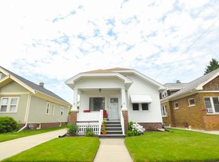 2212 Superior St, Racine, WI 53402