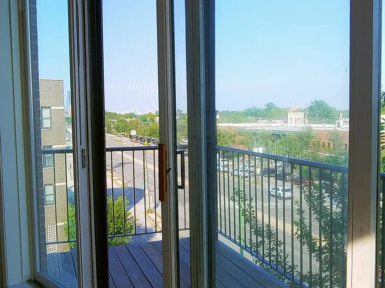 3354 W Ogden Ave #4 — Photo 16