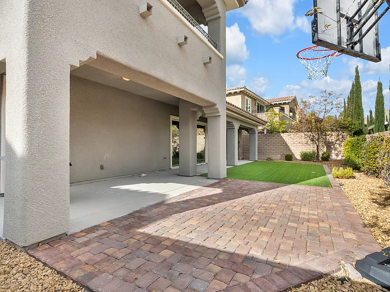 328 Elder View Dr — Photo 38