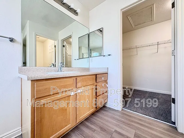1553 W Vivante Way — Photo 12