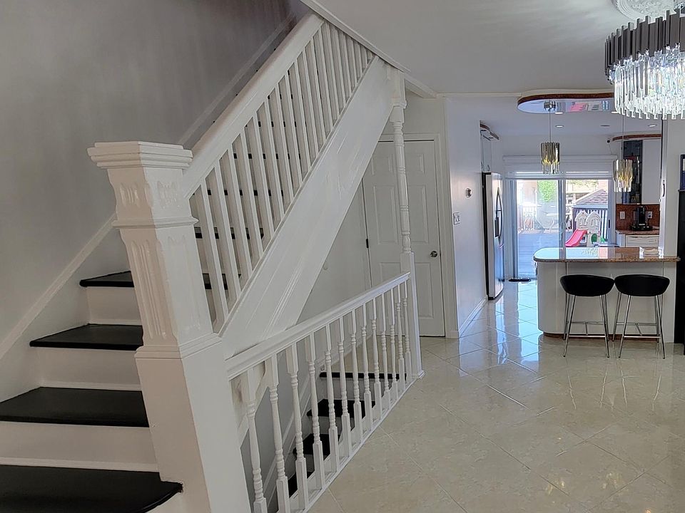 2067 67th St, Brooklyn, NY 11204 | Zillow