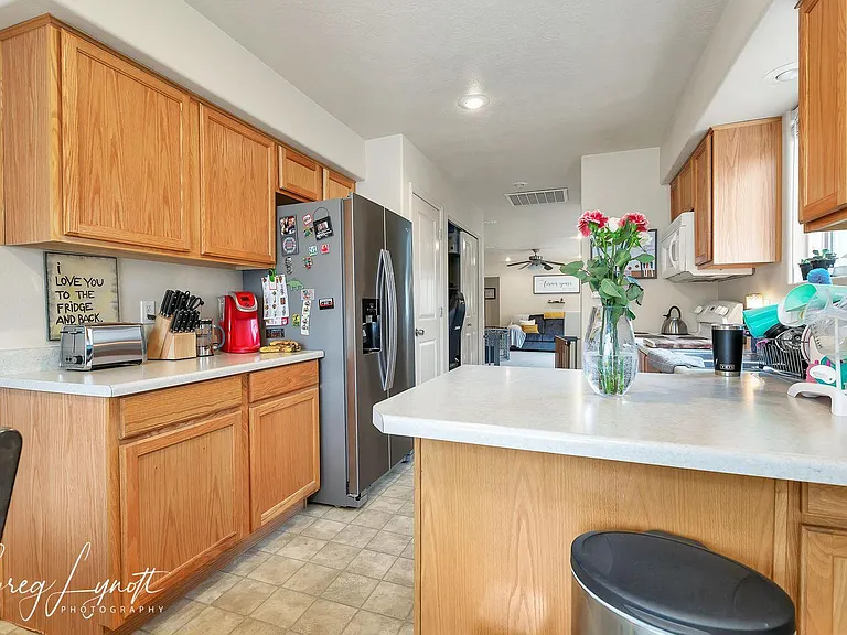 2930 E 450 N — Photo 7