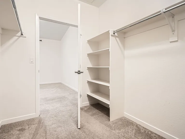 9185 Wilde Ln #301 — Photo 18