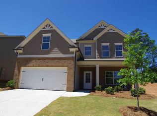 909 Blackberry Trl, Loganville, GA 30052